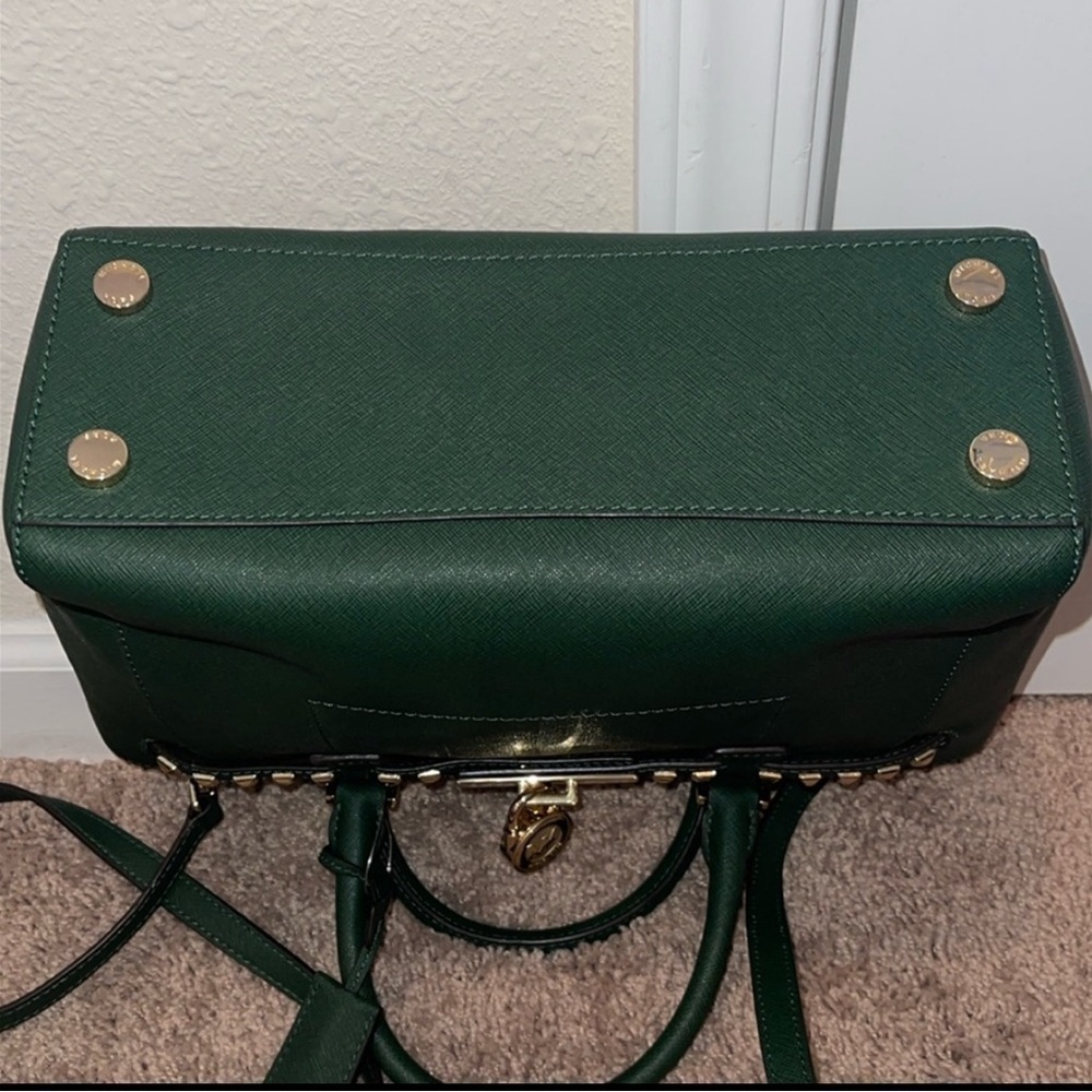 Michael Kors Green Traveler Studded Satchel/ Crossbody Bag - Picture 16 of 17